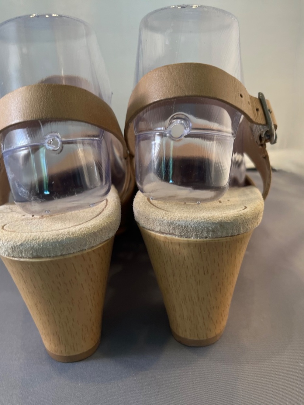 Dansko Thea *Discontinued Style* Tan Size 38 (8) - Picture 7 of 11